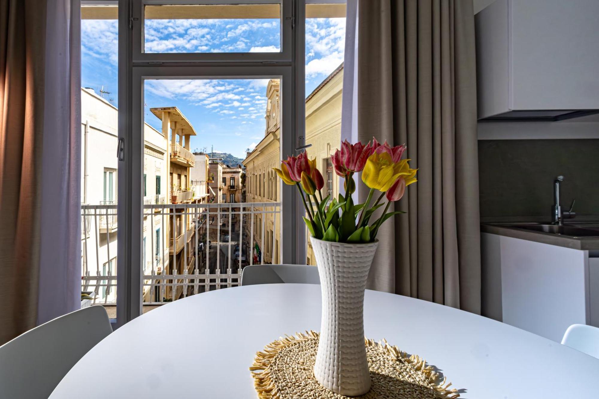 Adamas Apartment , Rooms And Suite Trapani Buitenkant foto