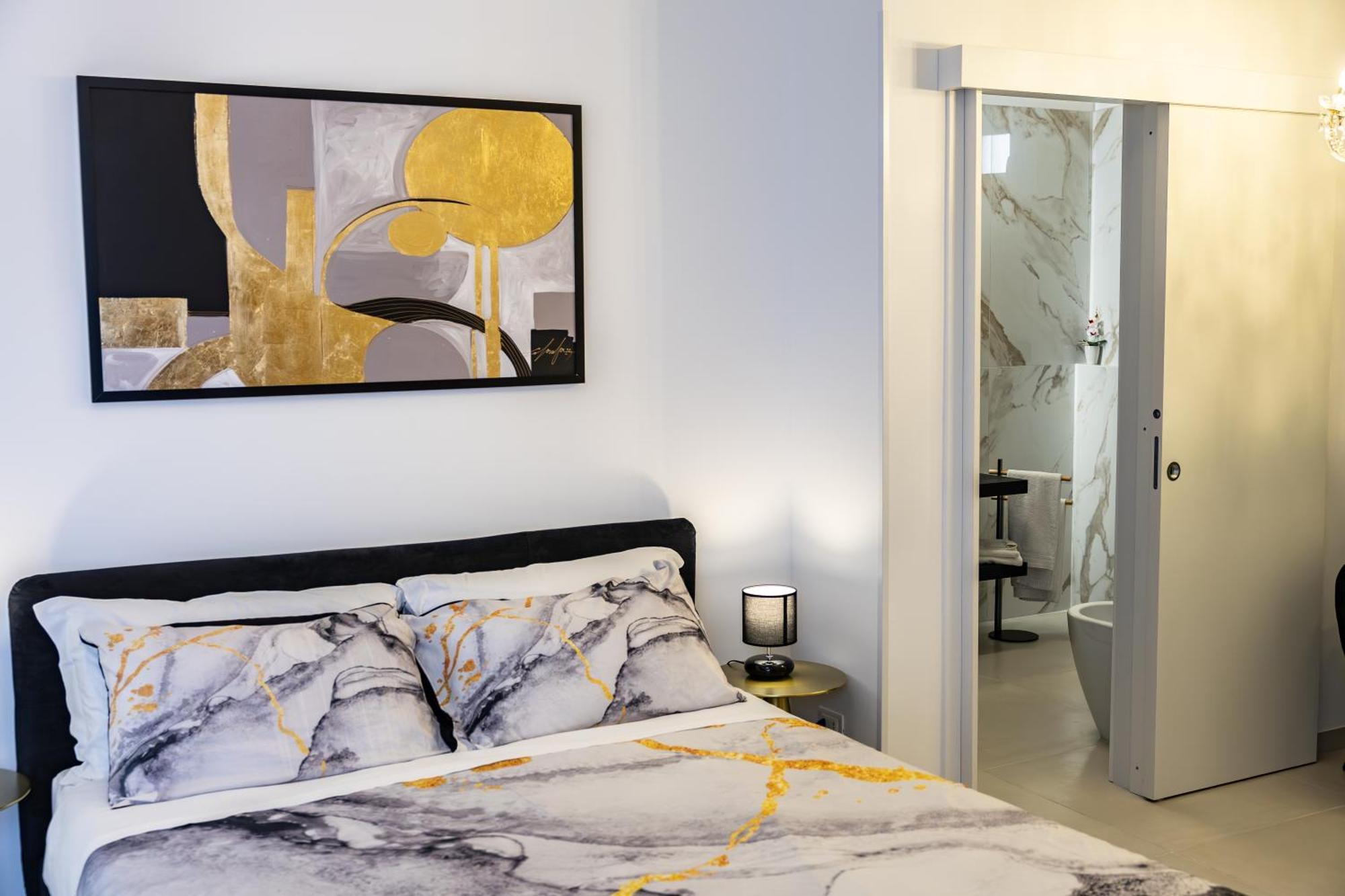 Adamas Apartment , Rooms And Suite Trapani Buitenkant foto